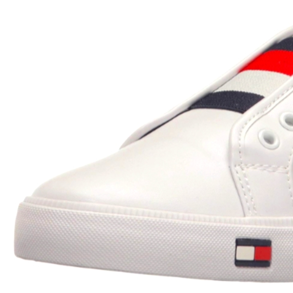 Tommy Hilfiger womens Anni Size 8